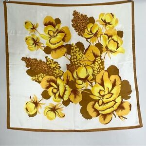 EXCLUSIVE DESIGN Vintage Floral Rolled Hem Large Square Acetate Scarf